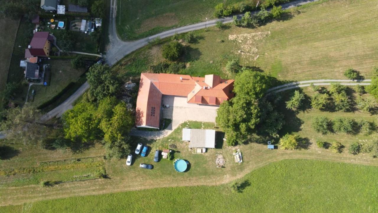 Ruzickuv Dvur Apartment Hranice  Exterior foto