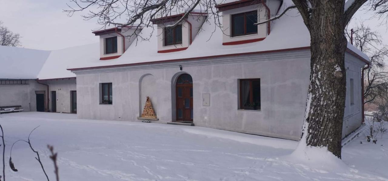 Ruzickuv Dvur Apartment Hranice  Exterior foto